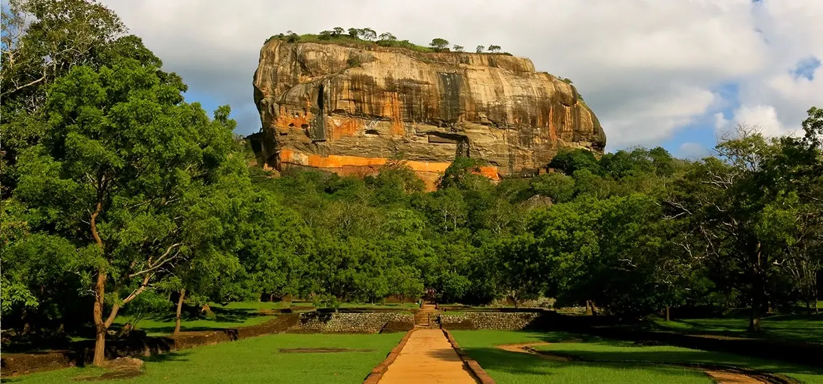 Essential Sri Lanka
